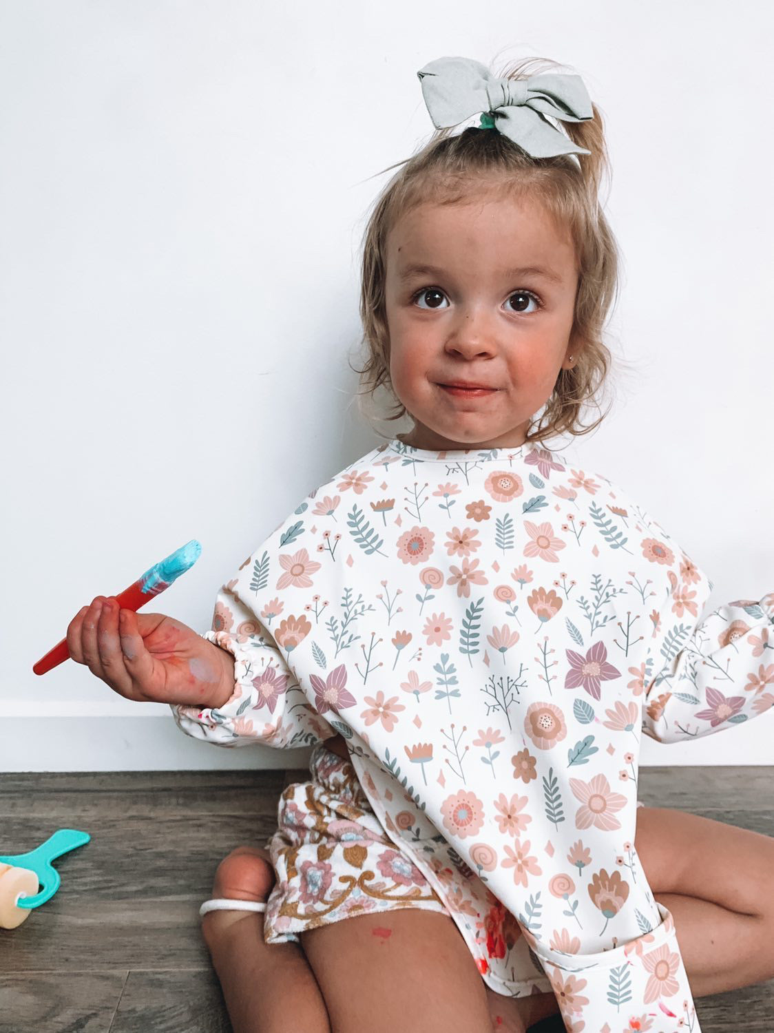 Bestie Bib – Long Sleeve Toddler Bib